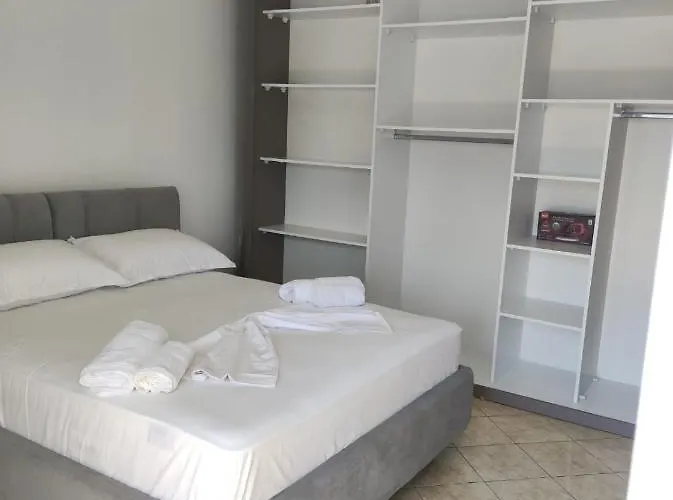 Vlora Apartment Appartamento *